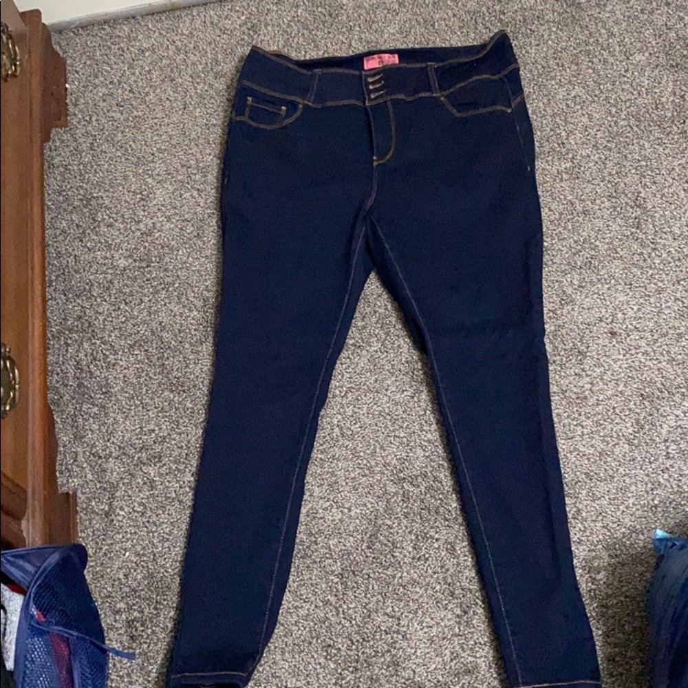 Dark denim wash plus size skinny jean